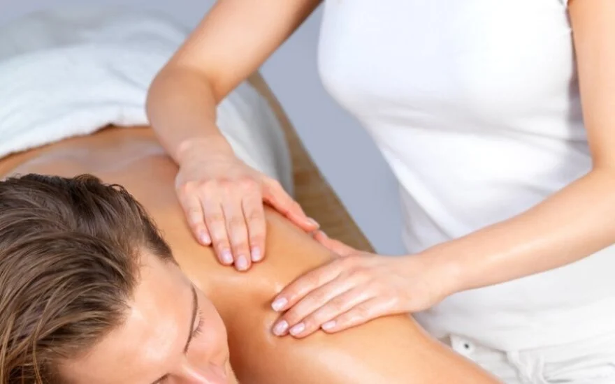 Hot Aroma Massage 90min