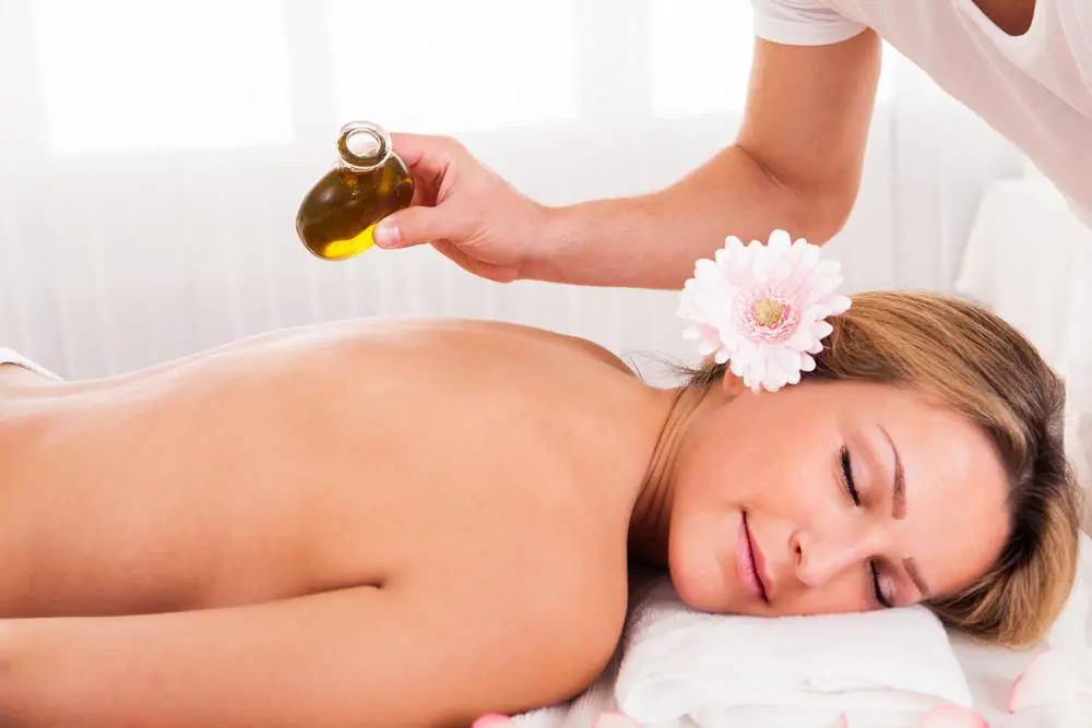 Hot Aroma Massage