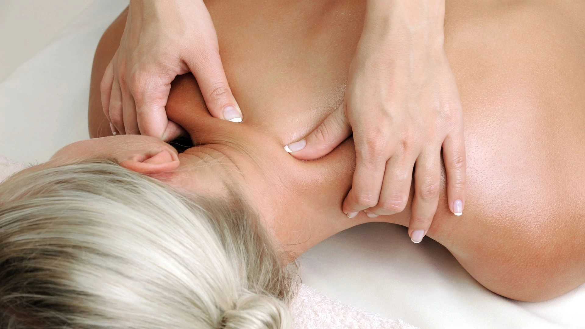 Rücken/Nacken Massage